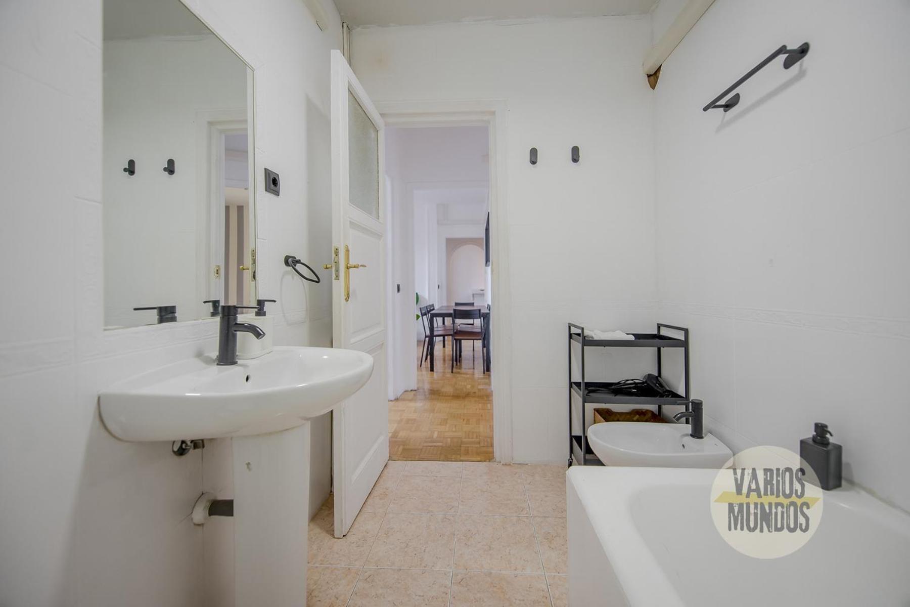 Apartamento De 4Hab En La Latina Con Vistas A Madrid Centro Luaran gambar