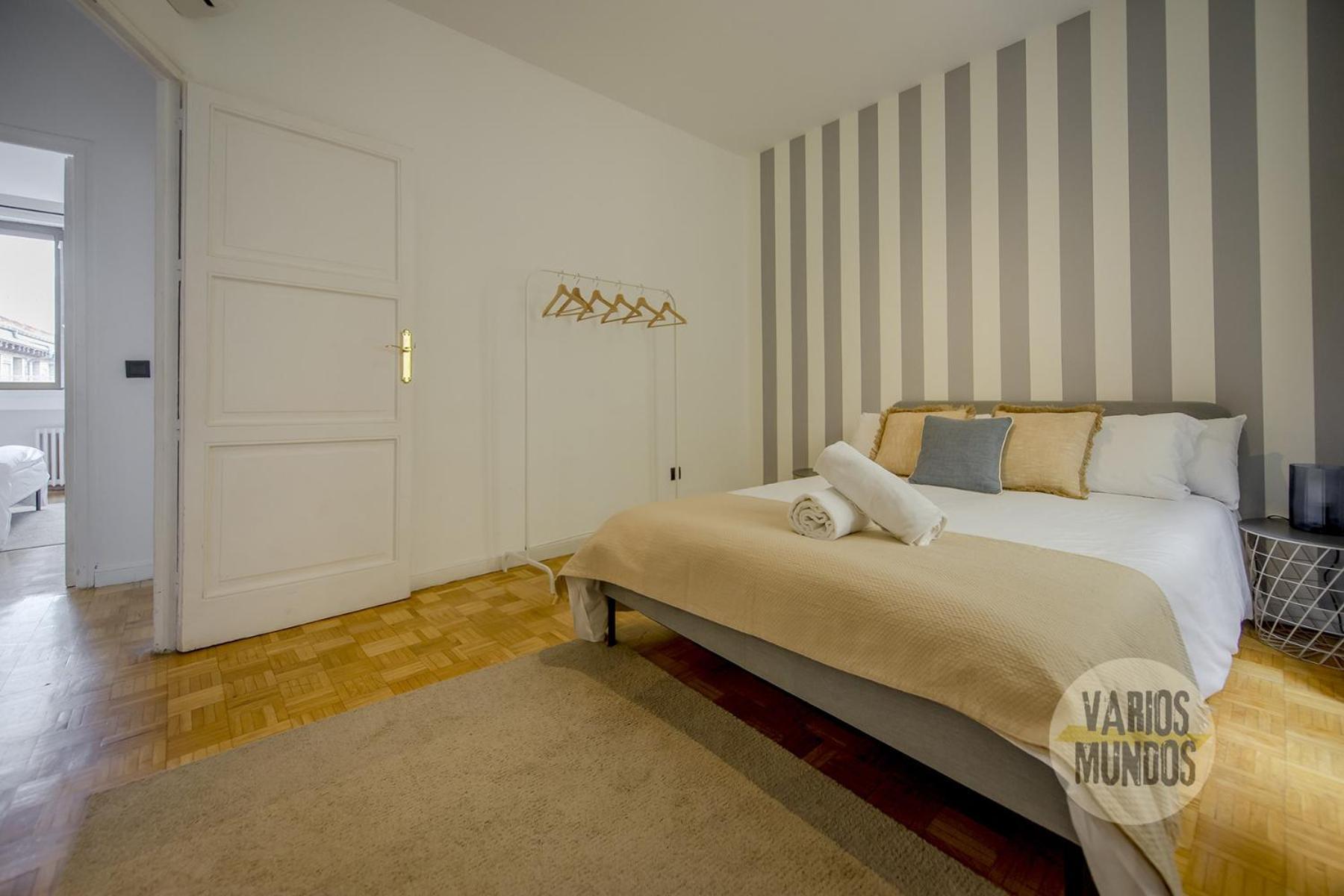 Apartamento De 4Hab En La Latina Con Vistas A Madrid Centro Luaran gambar