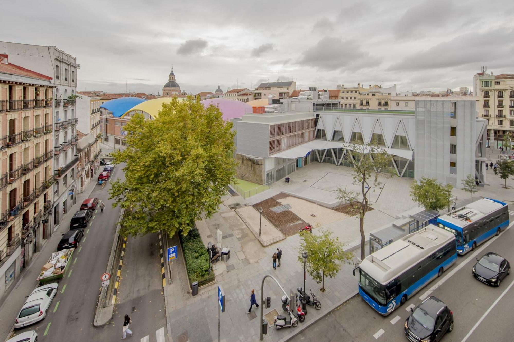 Apartamento De 4Hab En La Latina Con Vistas A Madrid Centro Luaran gambar