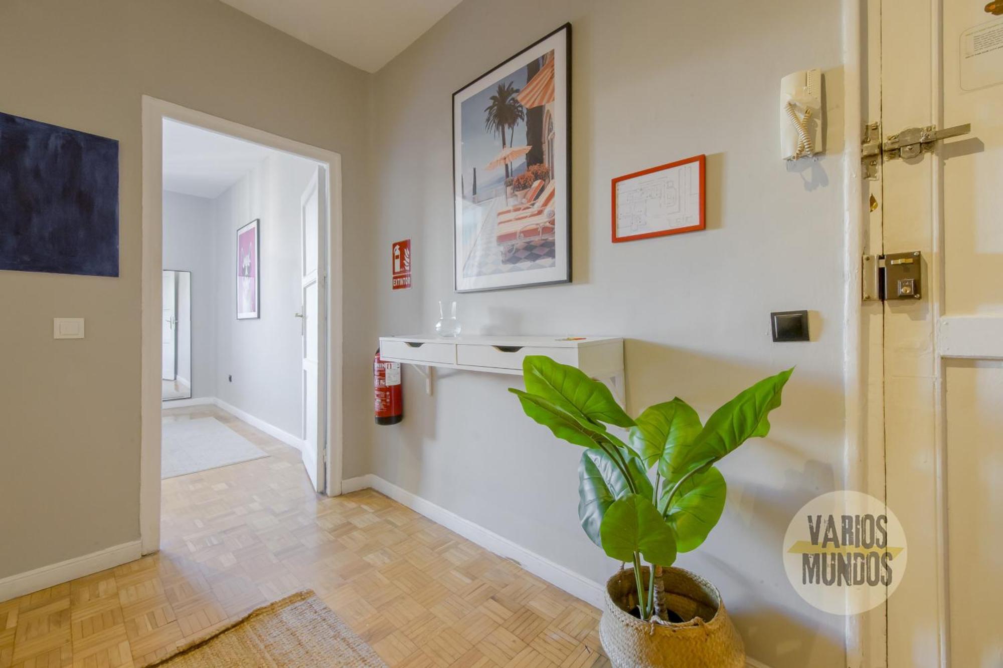 Apartamento De 4Hab En La Latina Con Vistas A Madrid Centro Luaran gambar