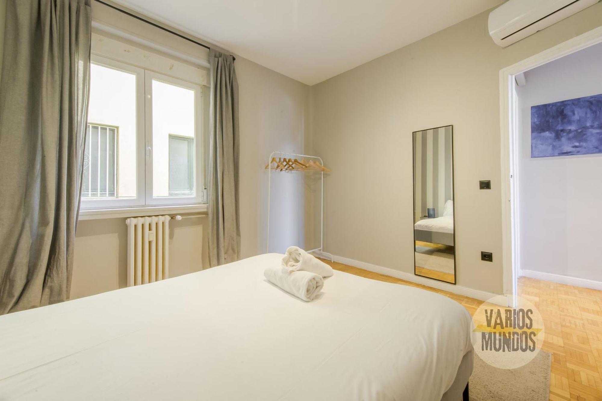 Apartamento De 4Hab En La Latina Con Vistas A Madrid Centro Luaran gambar